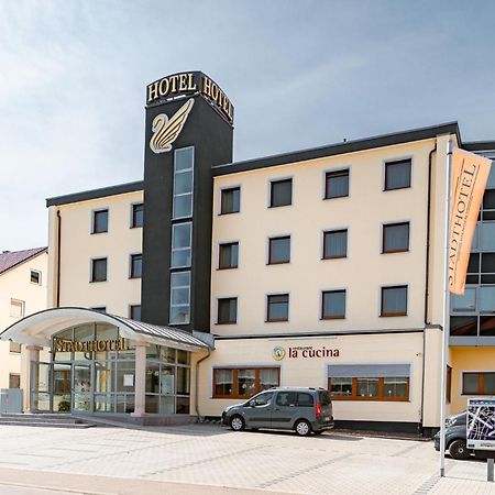 Stadthotel Giengen Giengen an der Brenz Exterior foto